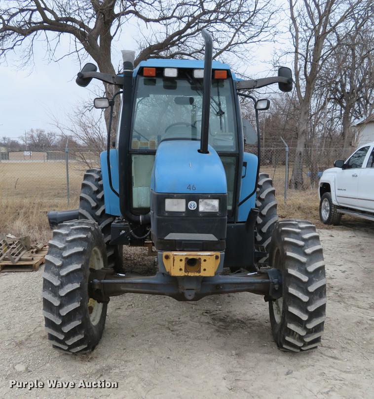 image for item DC0902 2000 New Holland TS110 MFWD tractor