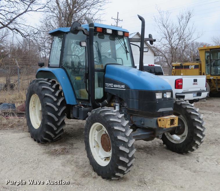 image for item DC0902 2000 New Holland TS110 MFWD tractor