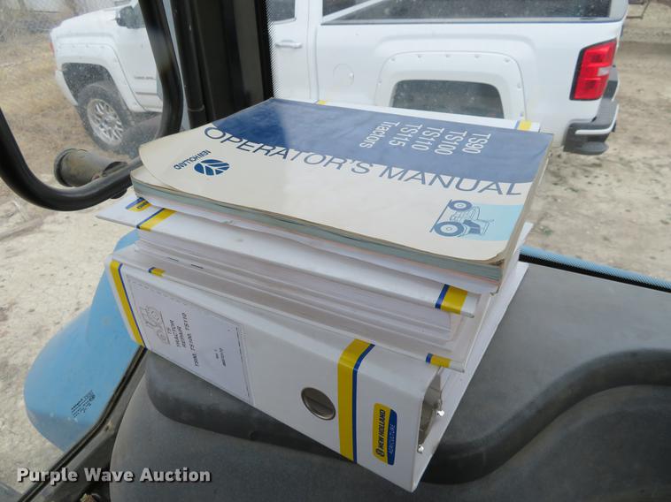 image for item DC0902 2000 New Holland TS110 MFWD tractor