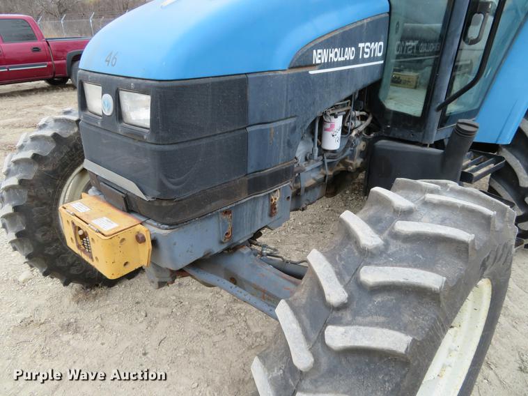 image for item DC0902 2000 New Holland TS110 MFWD tractor
