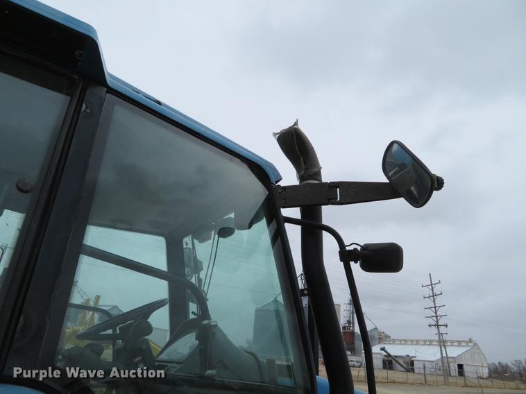 image for item DC0902 2000 New Holland TS110 MFWD tractor