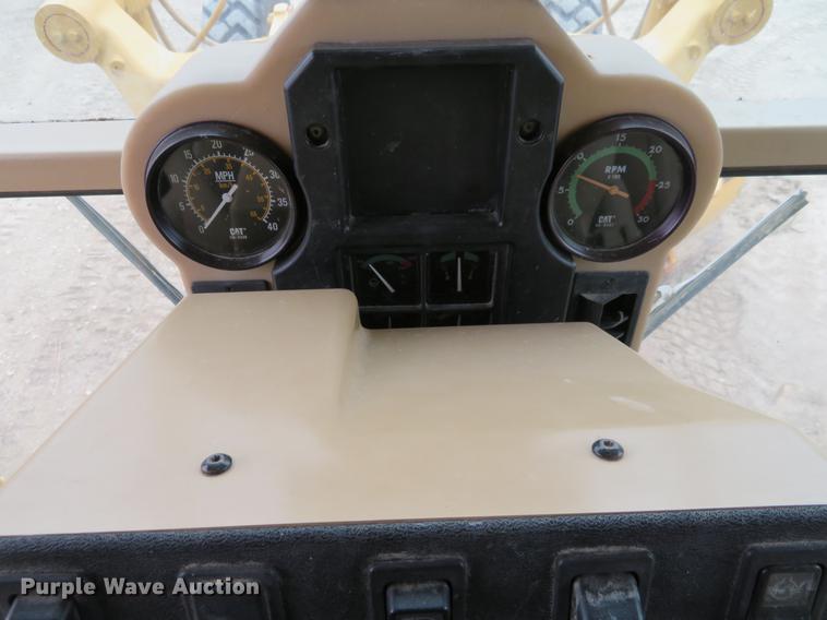 image for item DC0903 2002 Caterpillar 120H motor grader