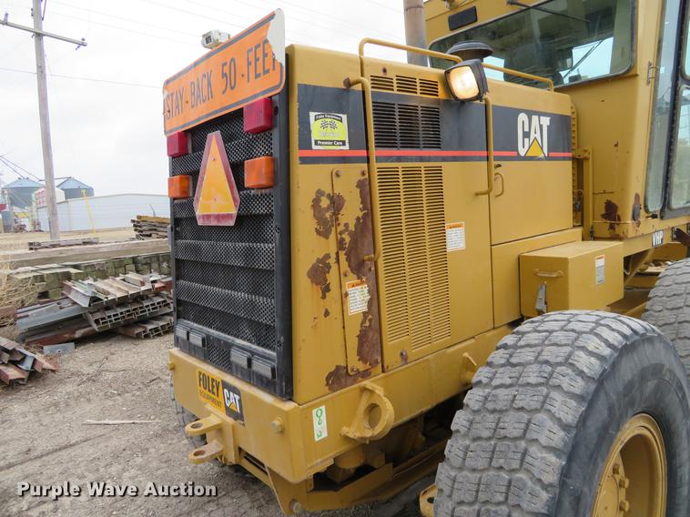 image for item DC0903 2002 Caterpillar 120H motor grader