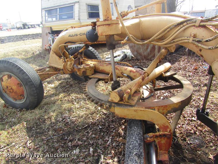 image for item DC4368 Allis Chalmers D rigid frame motor grader