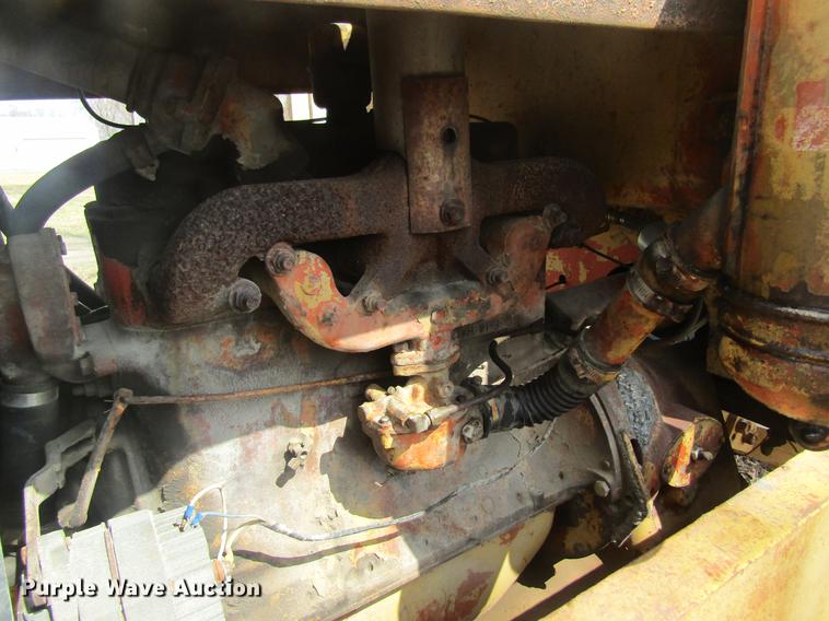 image for item DC4368 Allis Chalmers D rigid frame motor grader