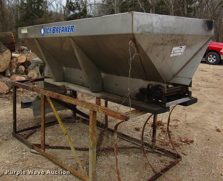 image for item DC4428 Western stainless steel spreader