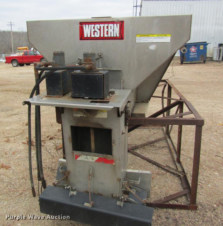 image for item DC4428 Western stainless steel spreader