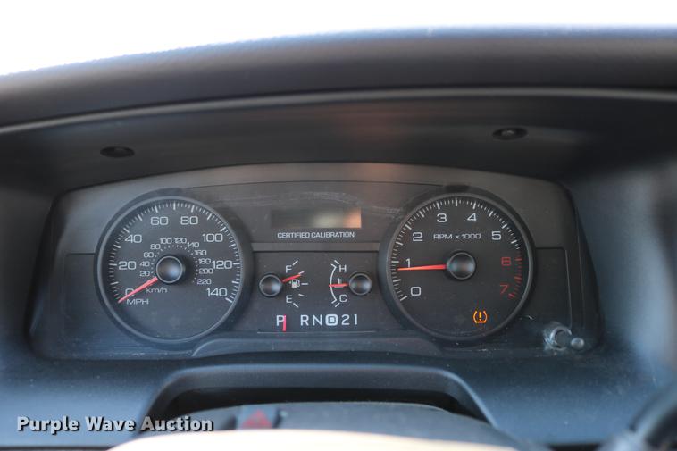 image for item DC7666 2008 Ford Crown Victoria Police Interceptor