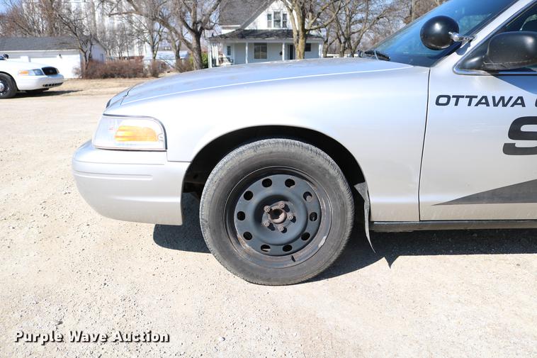 image for item DC7666 2008 Ford Crown Victoria Police Interceptor