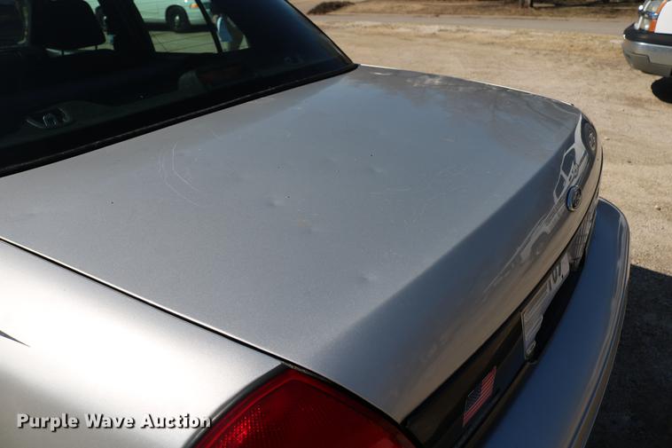 image for item DC7666 2008 Ford Crown Victoria Police Interceptor