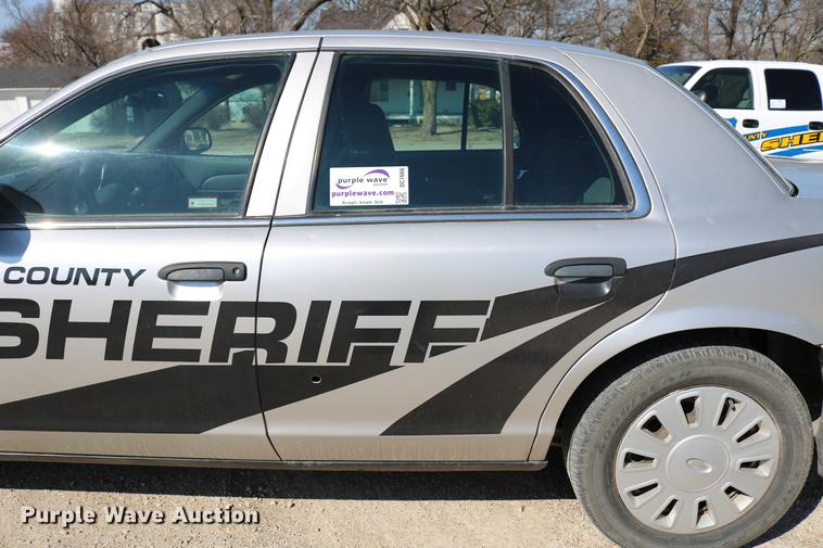 image for item DC7666 2008 Ford Crown Victoria Police Interceptor