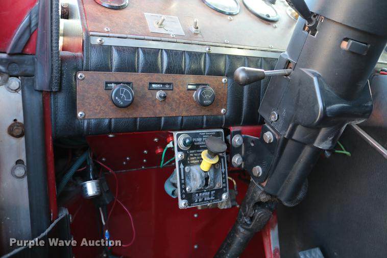 image for item DC7668 1993 KME Renegade Custom SFD fire truck