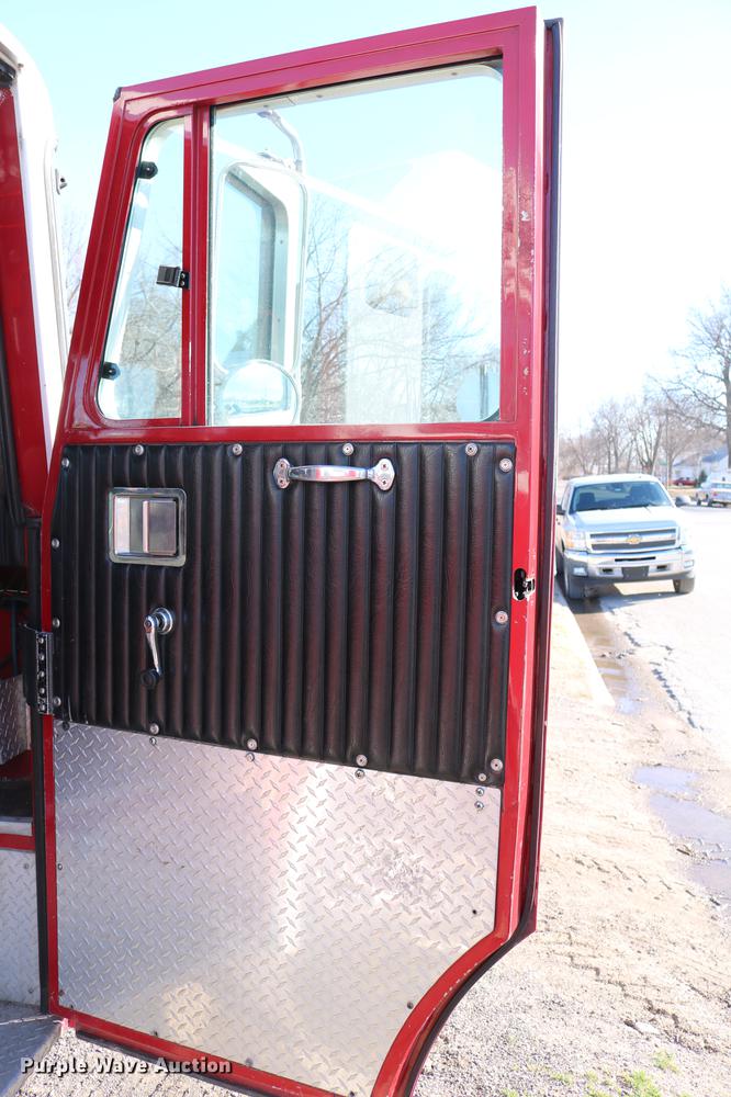 image for item DC7668 1993 KME Renegade Custom SFD fire truck