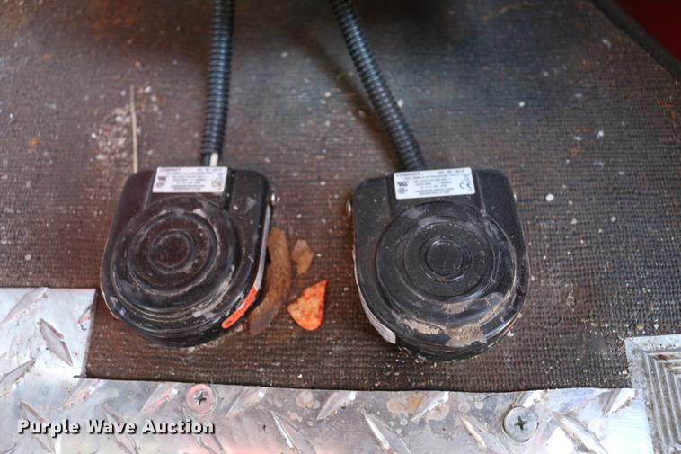 image for item DC7668 1993 KME Renegade Custom SFD fire truck