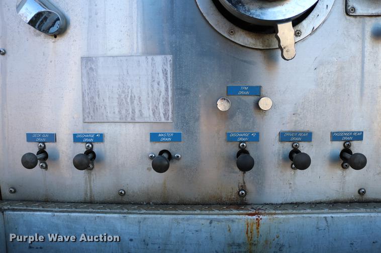 image for item DC7668 1993 KME Renegade Custom SFD fire truck