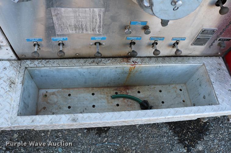 image for item DC7668 1993 KME Renegade Custom SFD fire truck