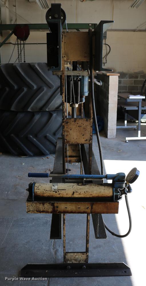 image for item DC7669 OTC brake press