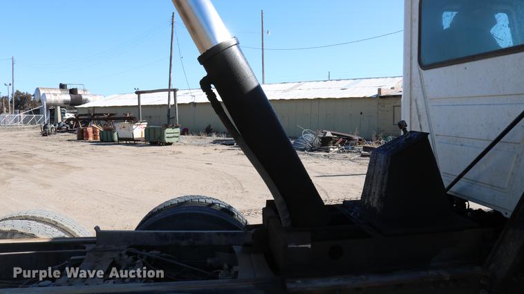 image for item DC7671 2007 Mack CTP713 dump truck