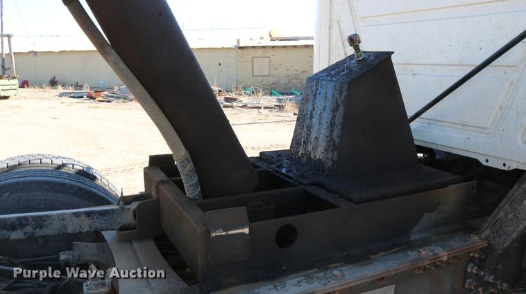 image for item DC7671 2007 Mack CTP713 dump truck