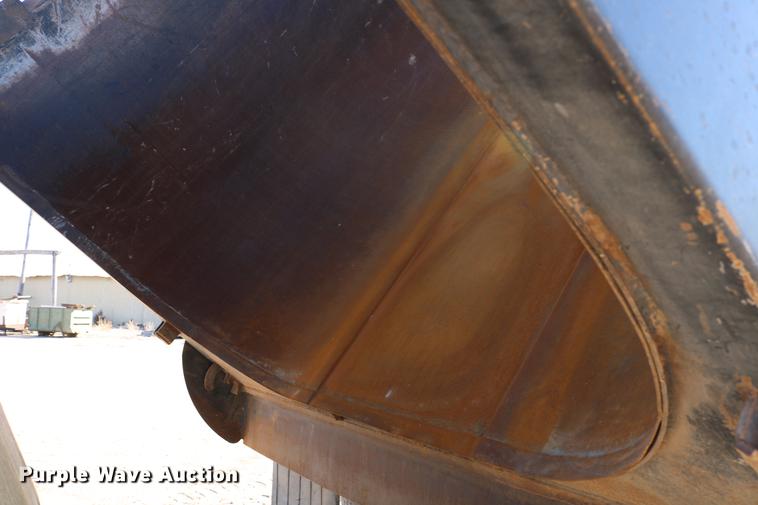 image for item DC7671 2007 Mack CTP713 dump truck