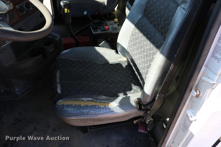 image for item DC7671 2007 Mack CTP713 dump truck