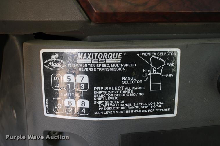 image for item DC7671 2007 Mack CTP713 dump truck