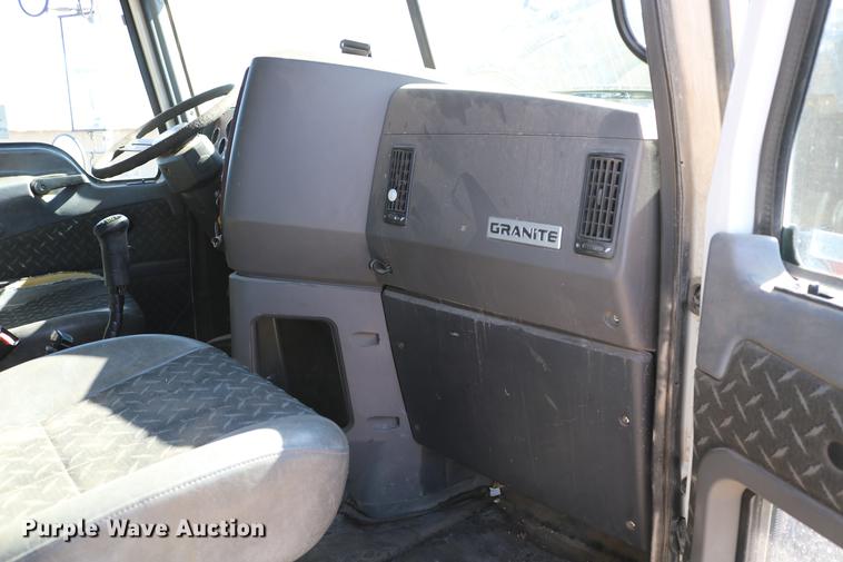 image for item DC7671 2007 Mack CTP713 dump truck