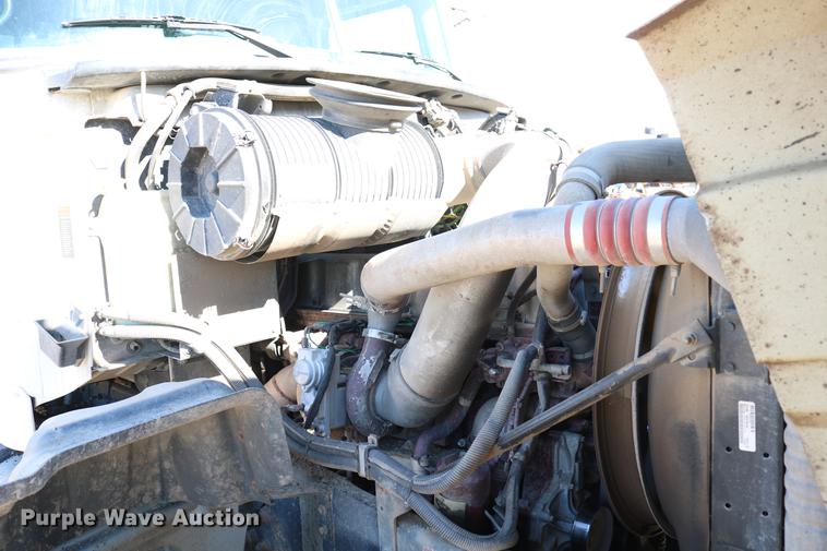 image for item DC7671 2007 Mack CTP713 dump truck