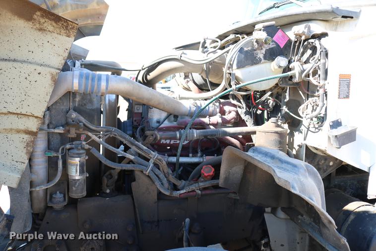 image for item DC7671 2007 Mack CTP713 dump truck