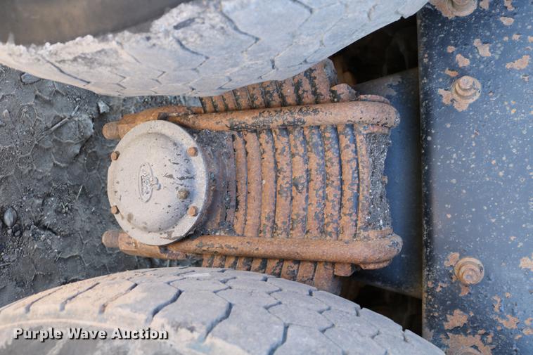 image for item DC7671 2007 Mack CTP713 dump truck