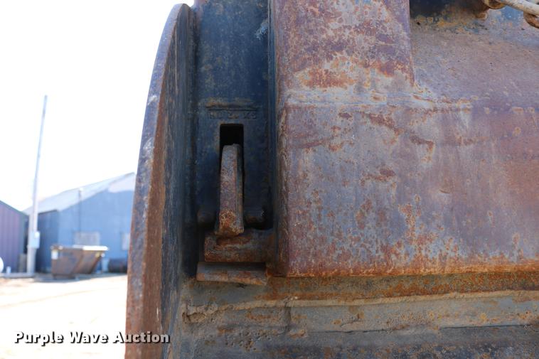 image for item DC7671 2007 Mack CTP713 dump truck