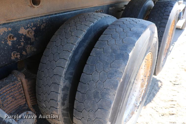 image for item DC7671 2007 Mack CTP713 dump truck