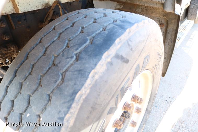 image for item DC7671 2007 Mack CTP713 dump truck