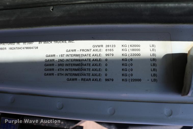 image for item DC7671 2007 Mack CTP713 dump truck