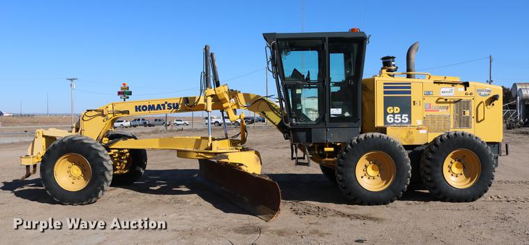 image for item DC7672 2007 Komatsu GD655-3E0 motor grader