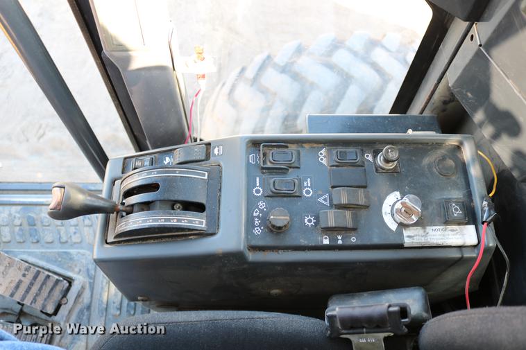 image for item DC7672 2007 Komatsu GD655-3E0 motor grader