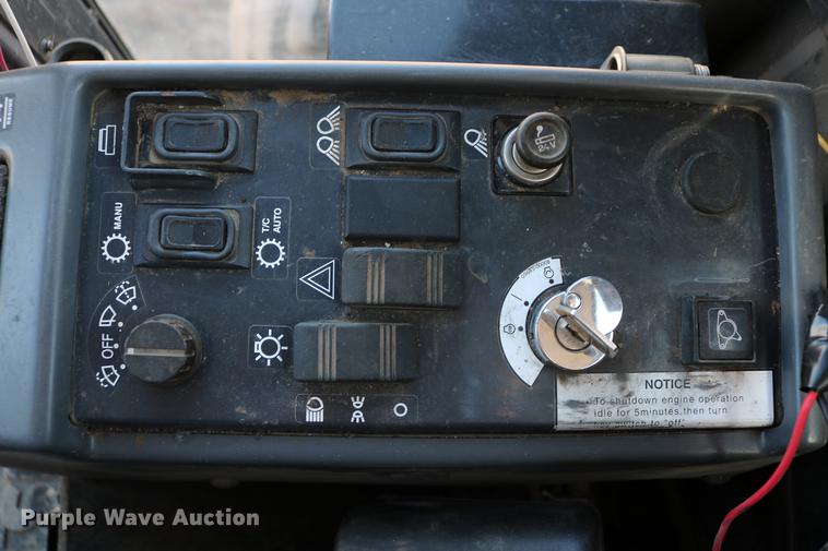 image for item DC7672 2007 Komatsu GD655-3E0 motor grader