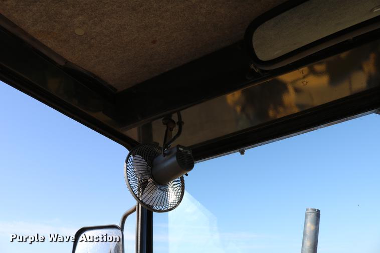 image for item DC7672 2007 Komatsu GD655-3E0 motor grader