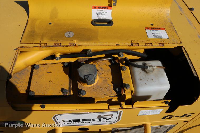 image for item DC7672 2007 Komatsu GD655-3E0 motor grader