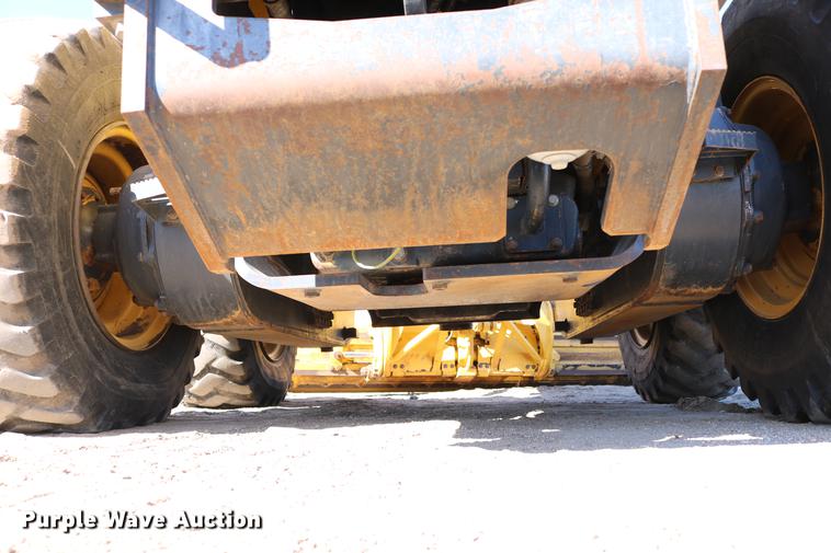 image for item DC7672 2007 Komatsu GD655-3E0 motor grader