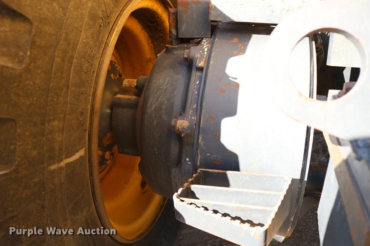 image for item DC7672 2007 Komatsu GD655-3E0 motor grader