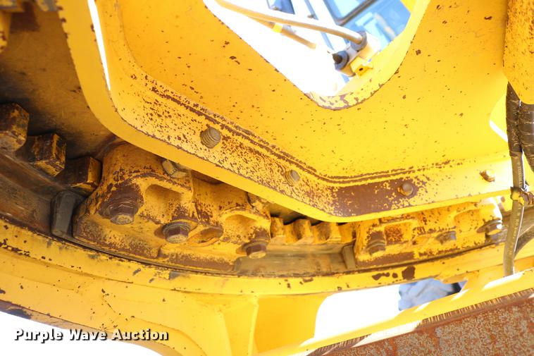 image for item DC7672 2007 Komatsu GD655-3E0 motor grader