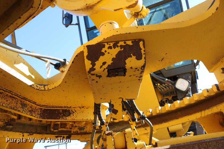 image for item DC7672 2007 Komatsu GD655-3E0 motor grader