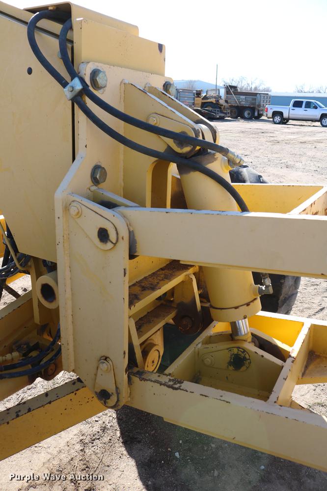 image for item DC7672 2007 Komatsu GD655-3E0 motor grader