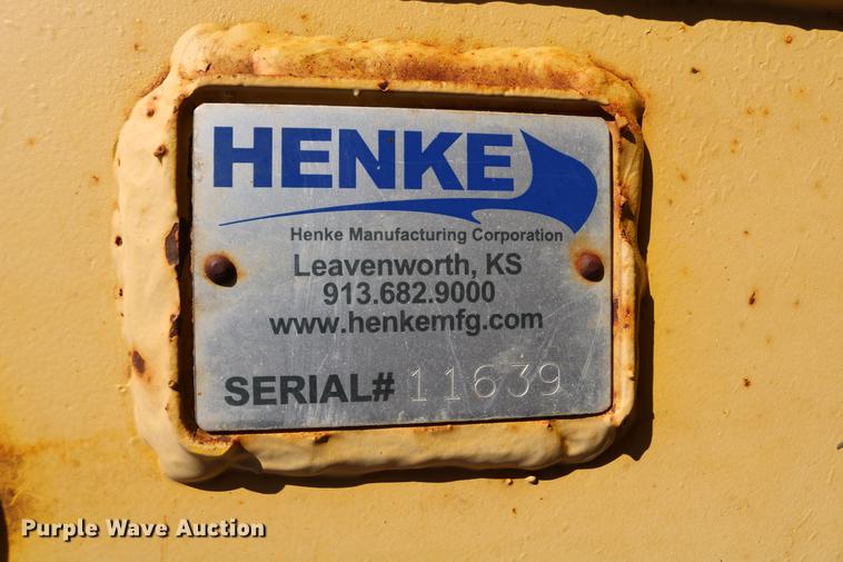 image for item DC7672 2007 Komatsu GD655-3E0 motor grader