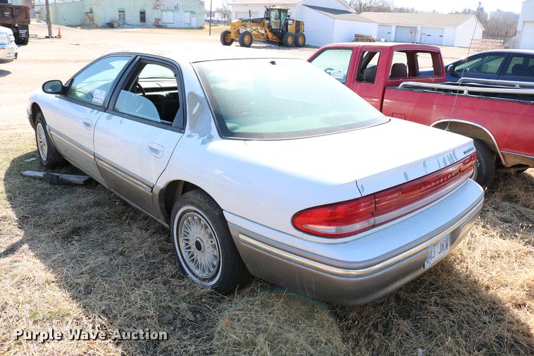 image for item DC7673 1995 Chrysler Concorde