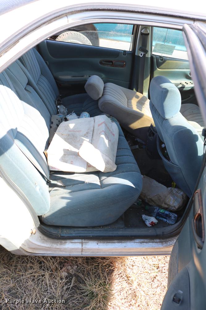 image for item DC7673 1995 Chrysler Concorde