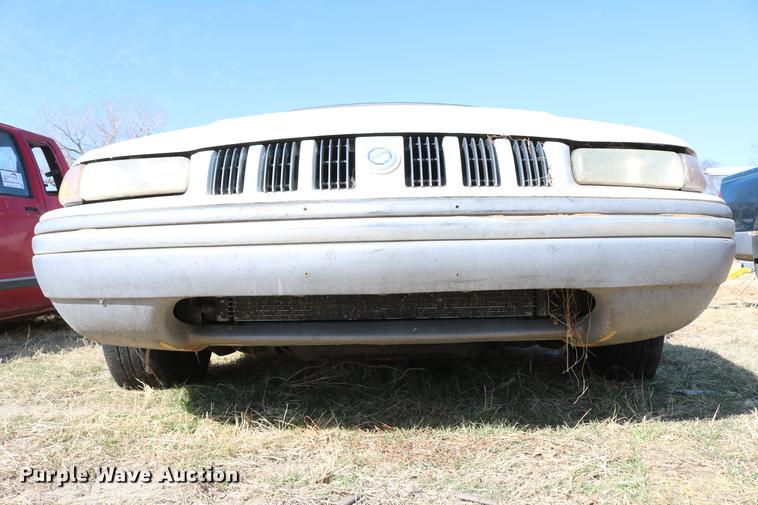 image for item DC7673 1995 Chrysler Concorde