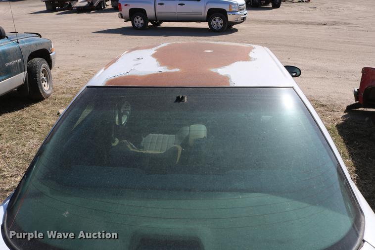 image for item DC7673 1995 Chrysler Concorde