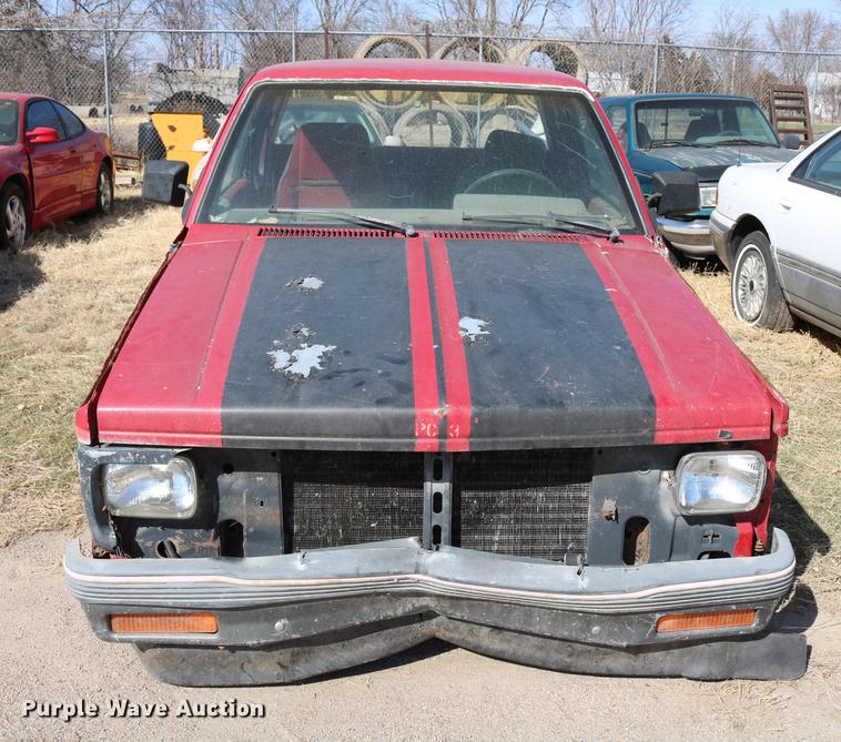 image for item DC7674 1991 Chevrolet S10 Ext. Cab pickup truck